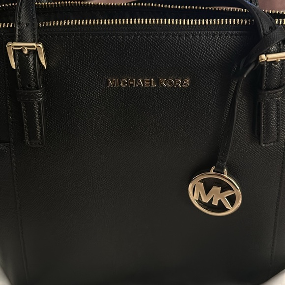 NWT Michael Kors Jet Set East-West Leather Tote Bag 🖤 - Picture 4 of 17